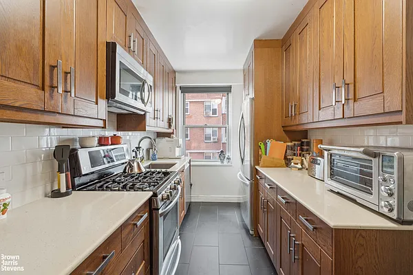 L’Appartement AMERICANA N/S Fooded P/O Studio Apartment on the Upper East Side : r/NYCapartments