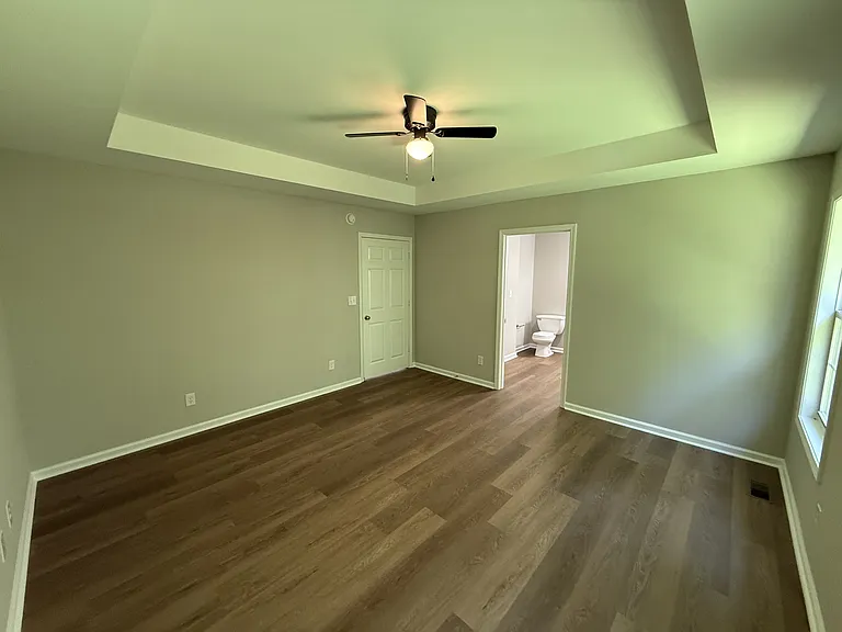 288 Augustine Dr — Photo 34