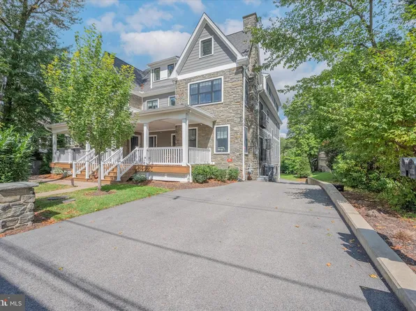 105 W Montgomery Ave Unit 105, Ardmore, PA 19003