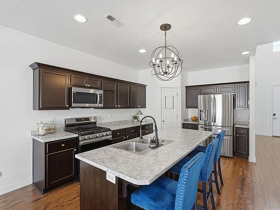 3rd image of 3603 S Clearwater Way