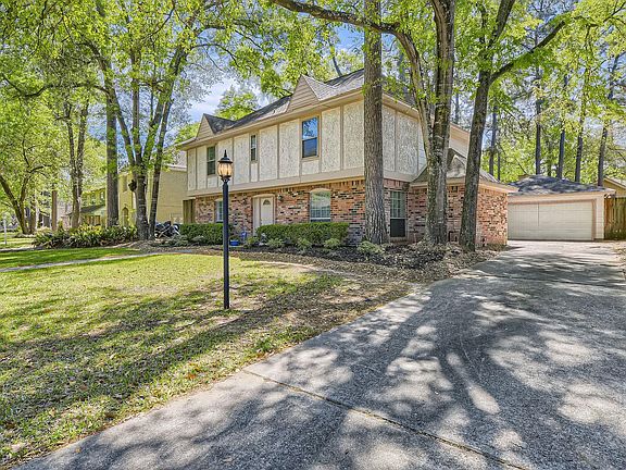 3rd image of 19527 Enchanted Oaks Dr