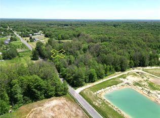 Cable Line Rd, Diamond, OH 44412