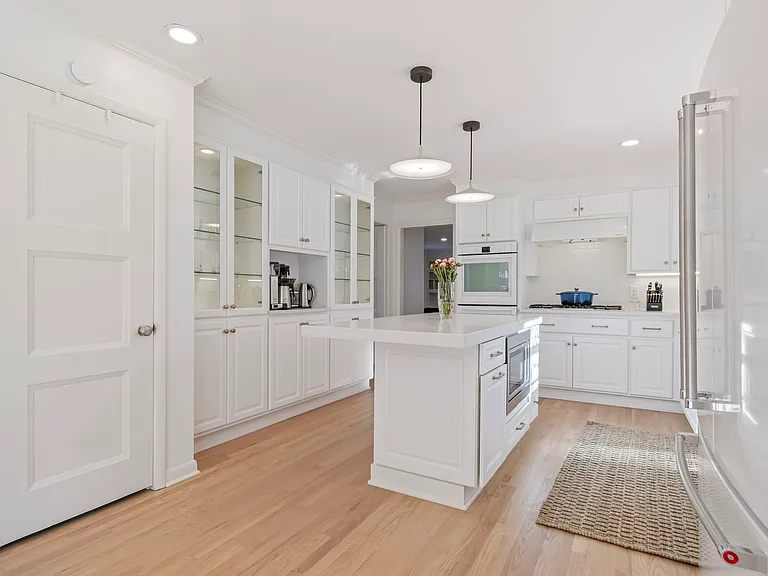 1209 Tyne Blvd — Photo 18