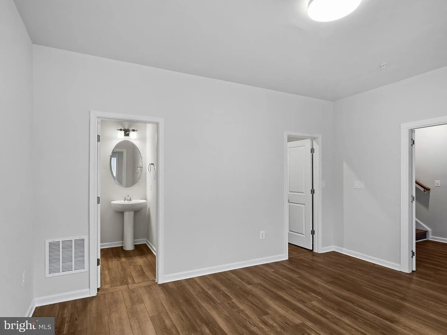 5bd 2/2bth home in a highly coveted community — Photo 4