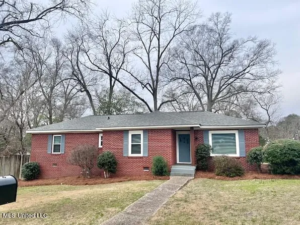 612 East St, Mendenhall, MS 39114