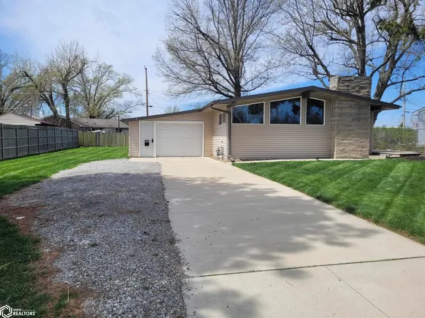 507 W 15th St N, Newton, IA 50208