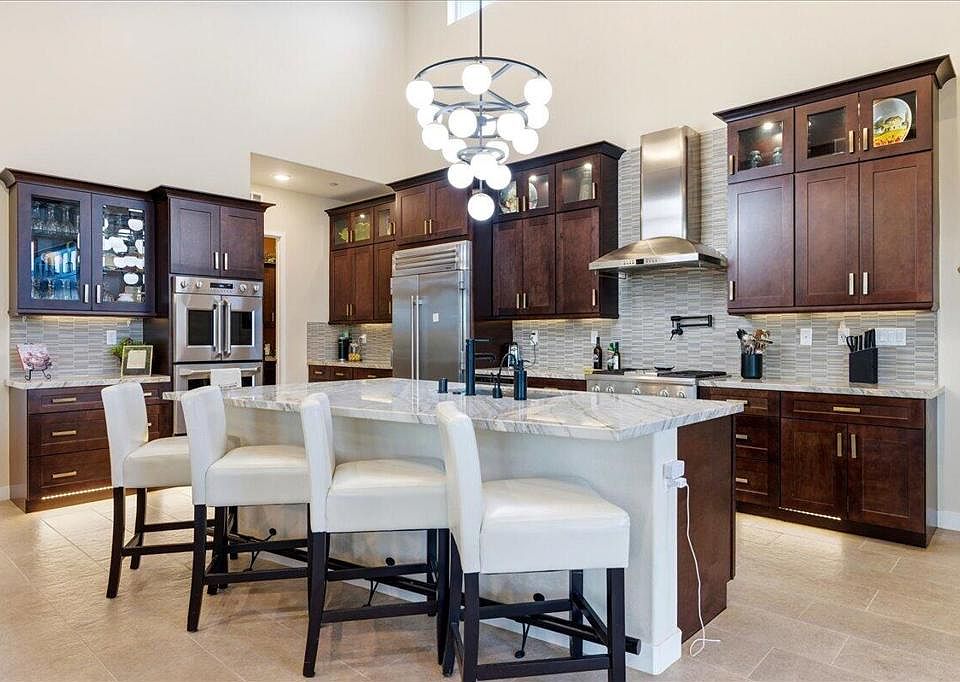 1st image of 1513 Overpark Ln