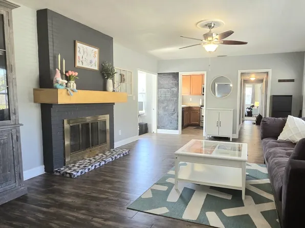 2406 CLEMSON Road, Jacksonville, FL 32217