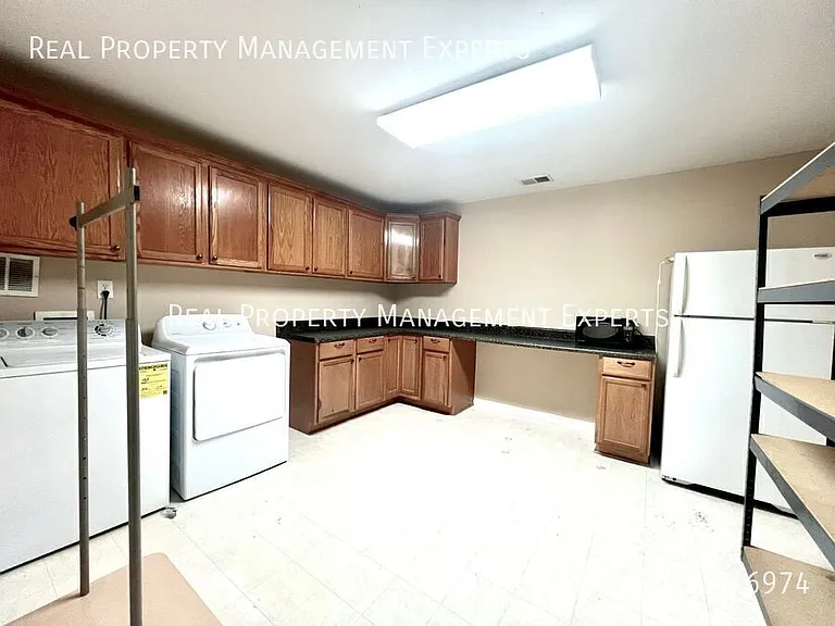 840 Pelican Bay Dr — Photo 17