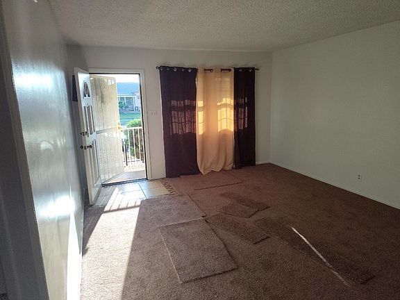 5th image of 10214 S Van Ness Ave