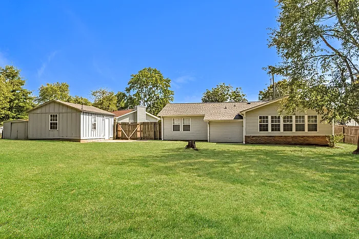 2504 Hermosa Cir SW — Photo 11