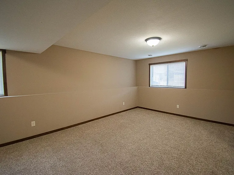 6775 Gaillardia Dr NW — Photo 17