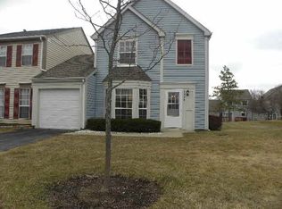 1333 Sunrise Ln, Gurnee, IL 60031