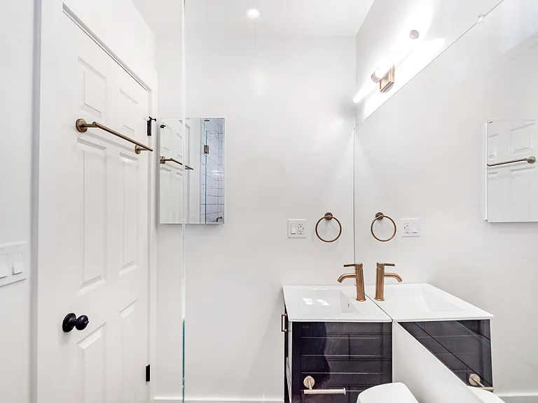 30 Washburn St #3 — Photo 31