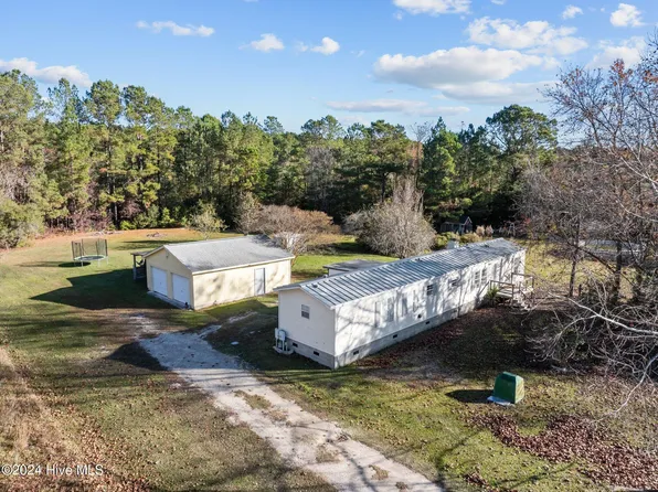 468 Sycamore Drive, Burgaw, NC 28425