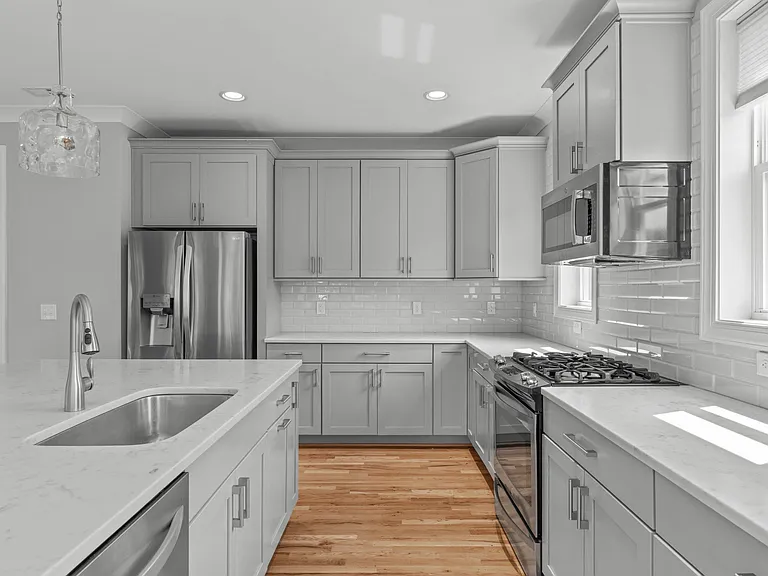 5008 Centerbud Pl — Photo 9