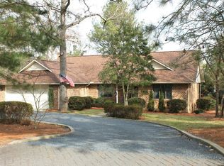 1044 Burning Tree Rd, Pinehurst, NC 28374