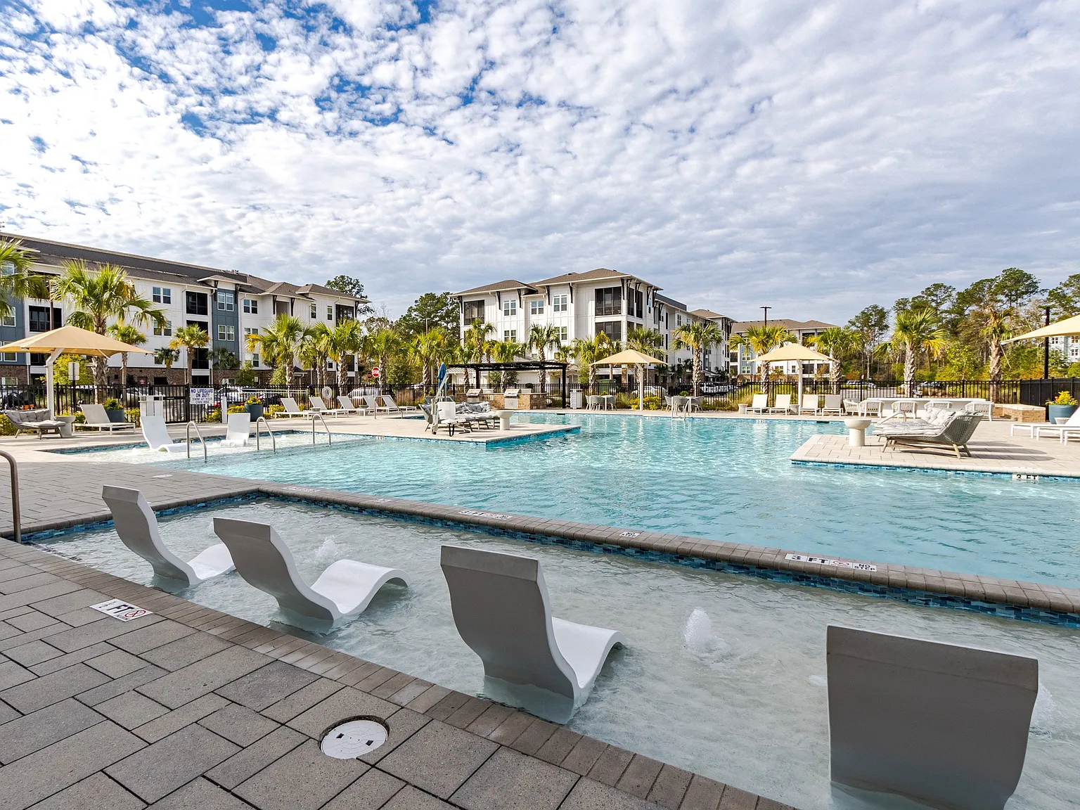 Satori West Ashley — Photo 1