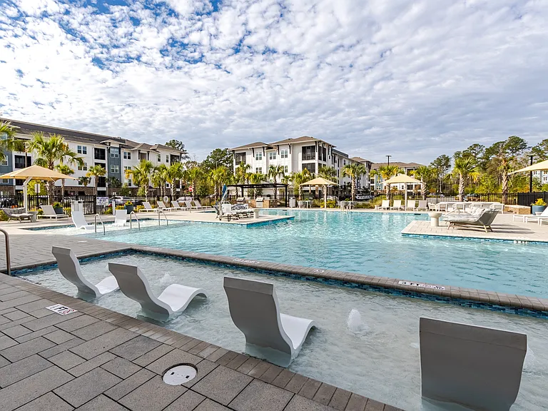 Satori West Ashley — Photo 1