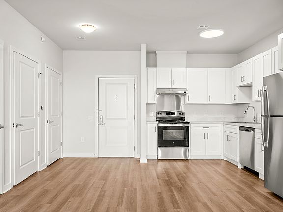 5th image of 700 Meadowlands Blvd #D2e122df7