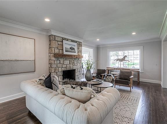 5th image of 7325 Jarboe St