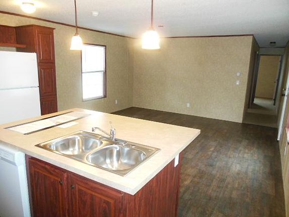 5th image of 11159 5th St NE #39