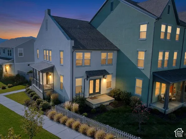 6253 W South Jordan Pkwy, South Jordan, UT 84009