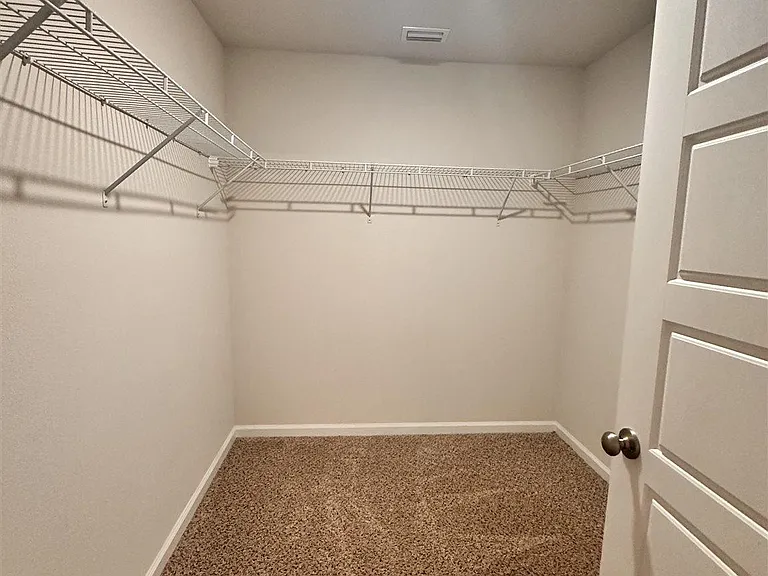 1040 Lovebird Ct — Photo 14