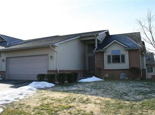 2273 Cherrywood Dr, Brighton, MI 48116