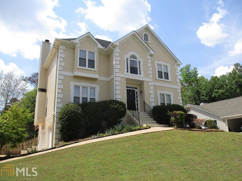 1st image of 805 Prestonwood Dr