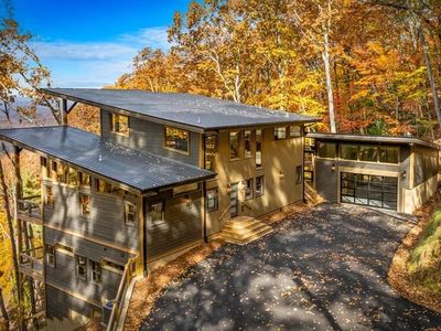 225 Grand Vis, Blue Ridge, GA, 30513