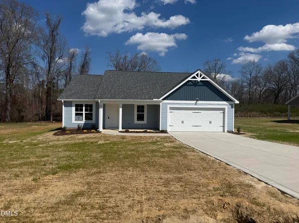 232 Dalton Ln, Lumber Bridge, NC 28357