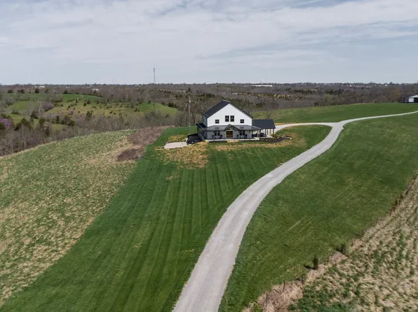 45 Castle Knoll Rd, Dry Ridge, KY 41035