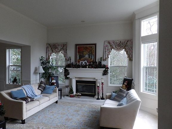 3rd image of 18104 NW Montreux Dr