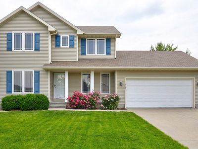 9383 Wilson St, West Des Moines, IA, 50266