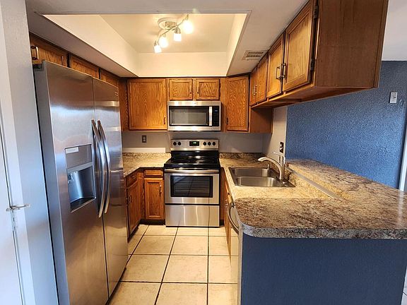 5th image of 540 N MAY Street #3113