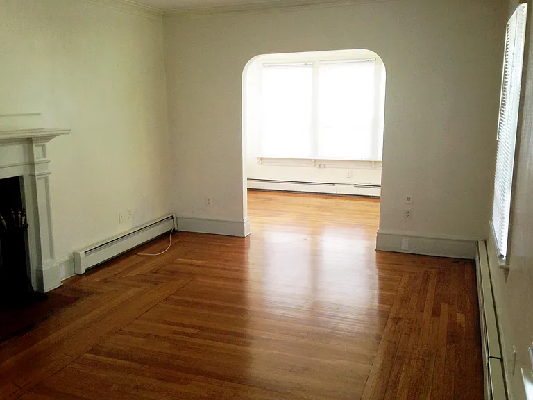 Living Room. Entering den area