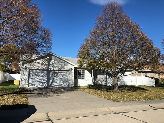 2nd image of 3321 Reagan Ct