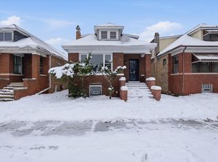 8011 S Dante Ave, Chicago, IL 60619