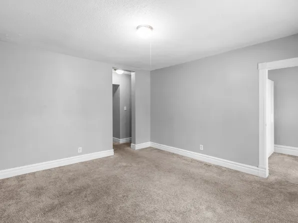 (undisclosed Address), Saint Paul, MN 55119
