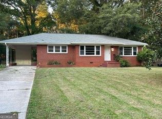 390 Georgia Ave, Fayetteville, GA 30214