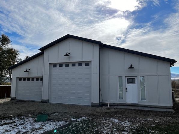 (undisclosed Address)