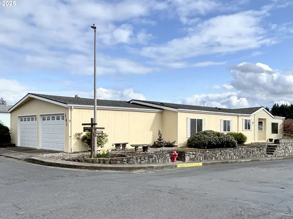 17401 SE 39th St Unit 141, Vancouver, WA 98683