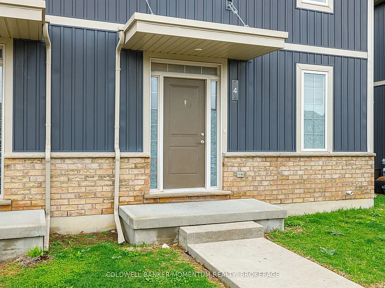 18 Corbin St #4 — Photo 5