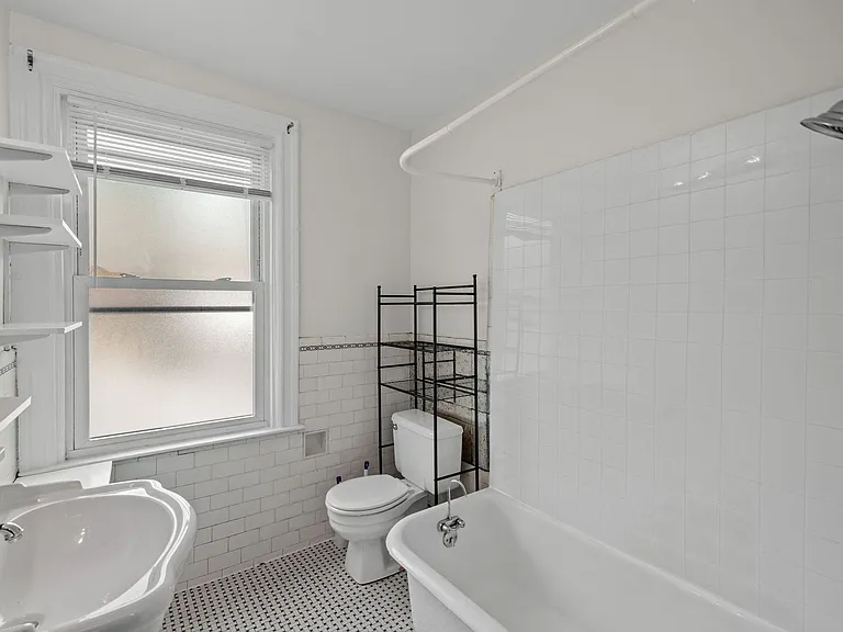 38 Beltzhoover Ave — Photo 9