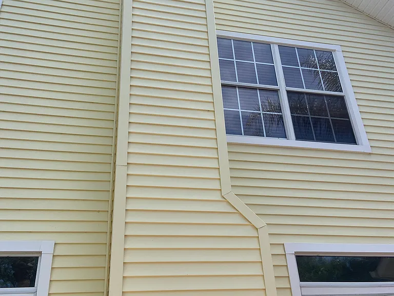 561 Upper 8th Ave S — Photo 32