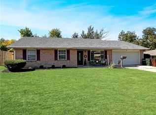 6239 Seven Pines Dr, Dayton, OH 45449