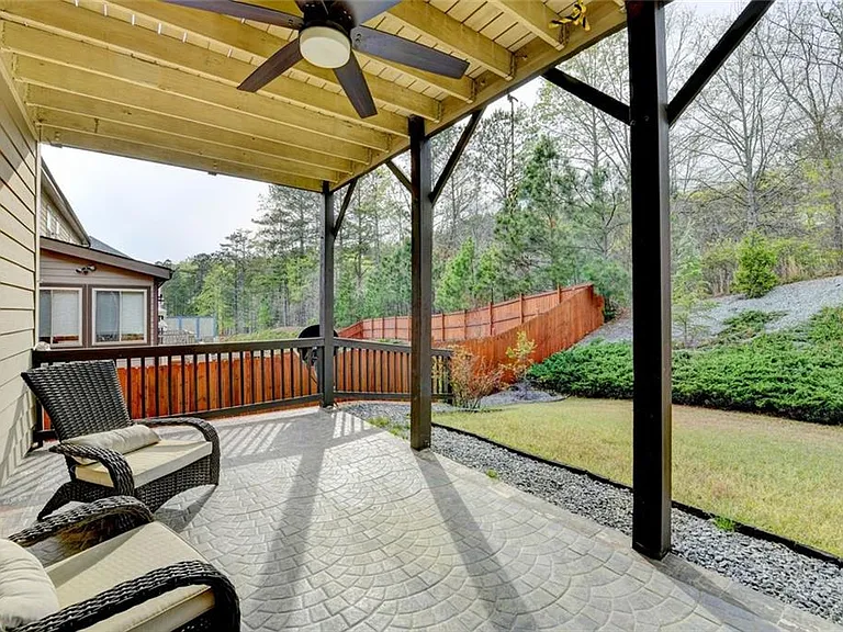 2540 Maple Ridge Ln — Photo 56