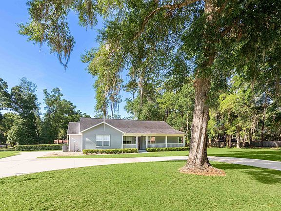 2nd image of 119 Lisa Ln