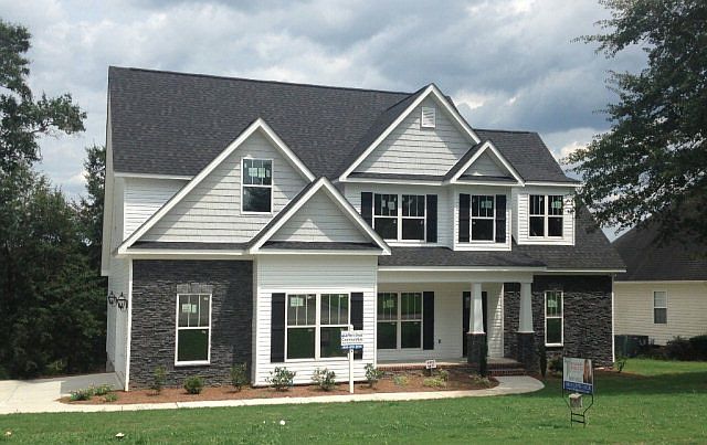 1st image of 297 Dove Lake Dr